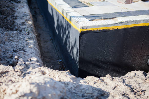 Professional Vapor Barrier Installation technician working in Springville, AL